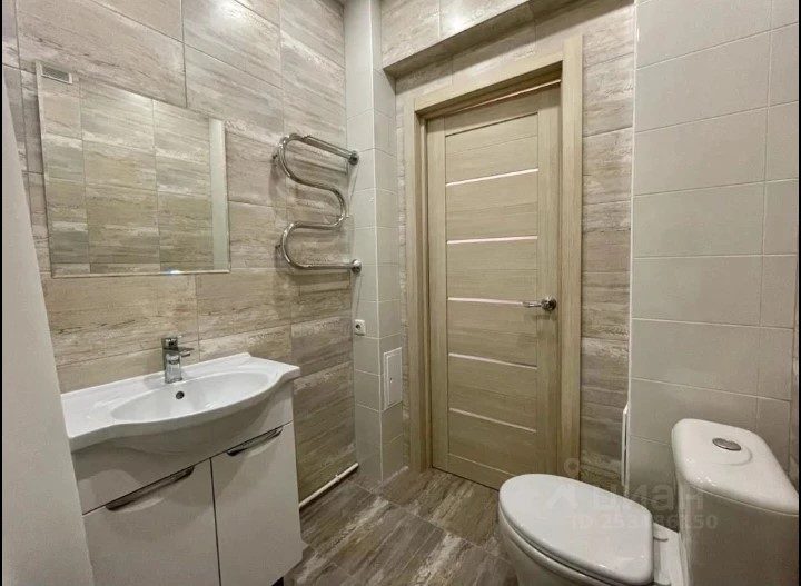 Квартира-студия, 28 м², 1 кровать — миниатюра 7