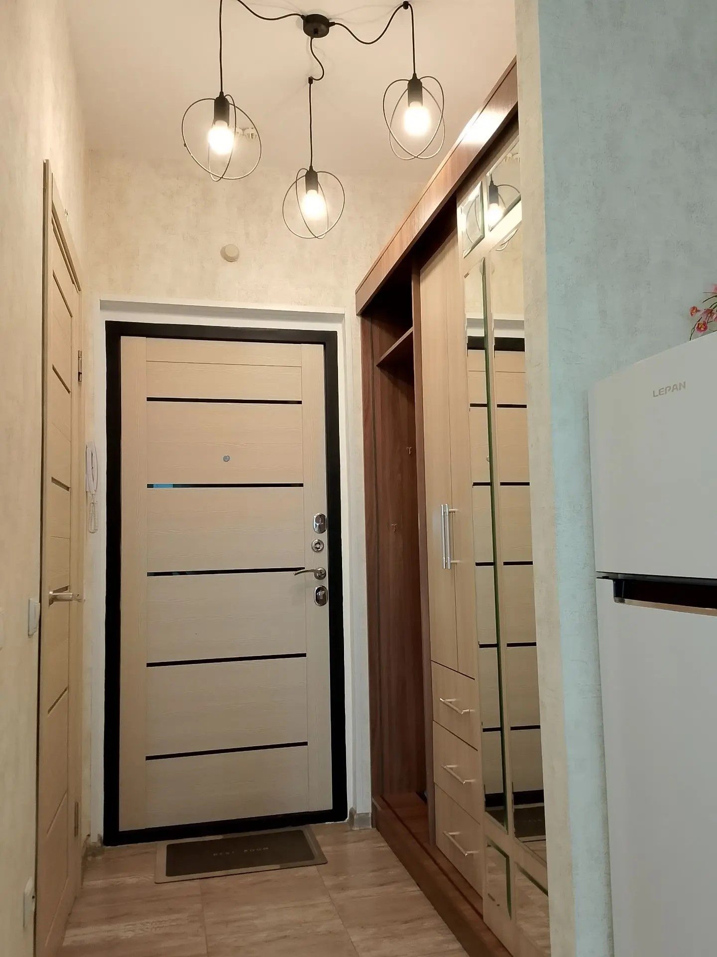 Квартира-студия, 28 м², 1 кровать — миниатюра 9